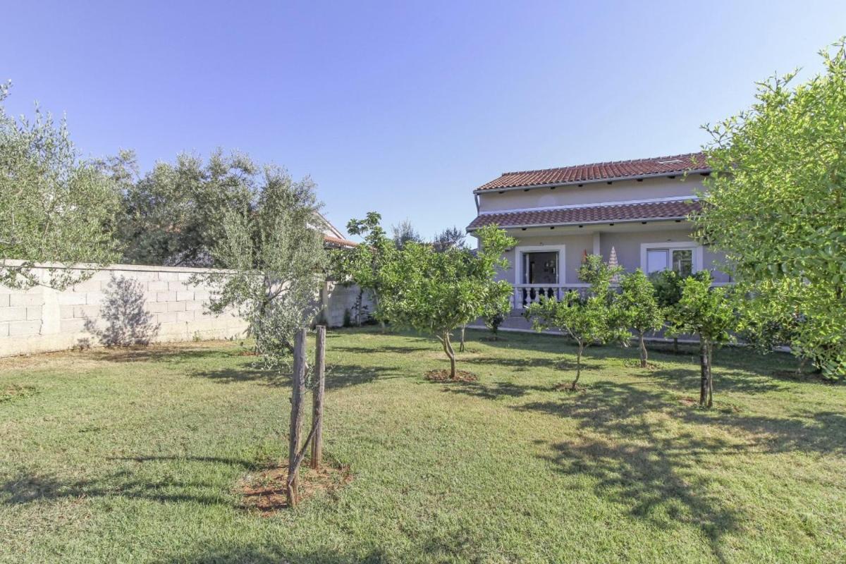 Ane in Pula - Istrien Hotel Exterior foto